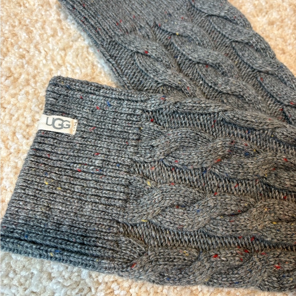 UGG Charcoal Cable Knit Boot Socks - Picture 2 of 3